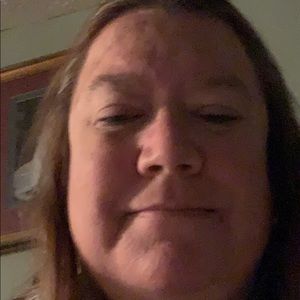 Meet your Posher, Hollie